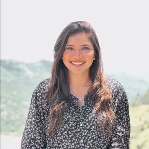 Meet your Posher, Sara